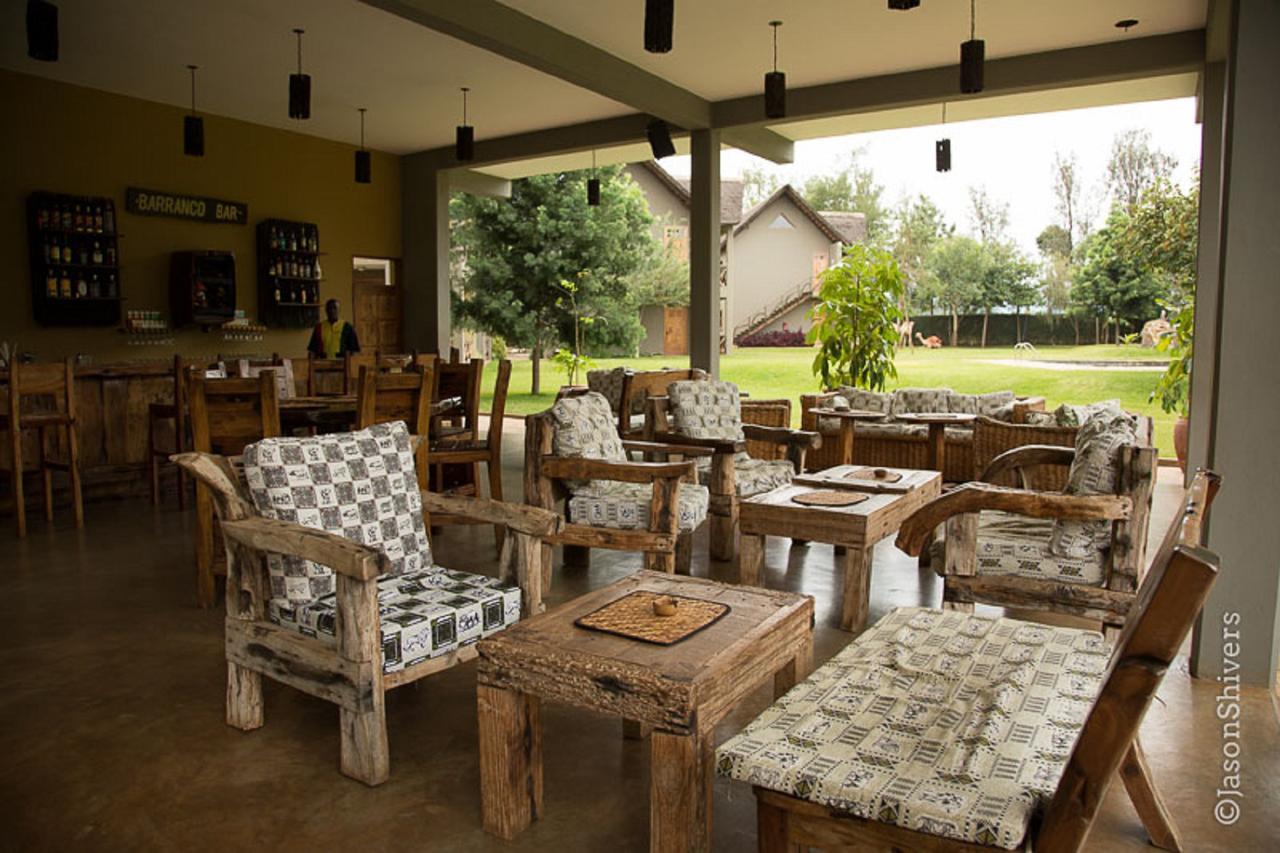 Weru Weru River Lodge Екстер'єр фото