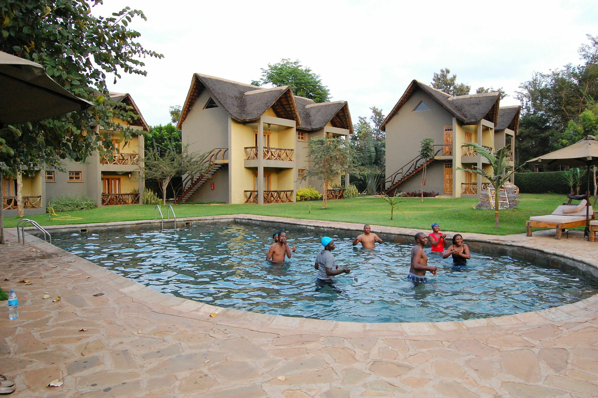 Weru Weru River Lodge Екстер'єр фото